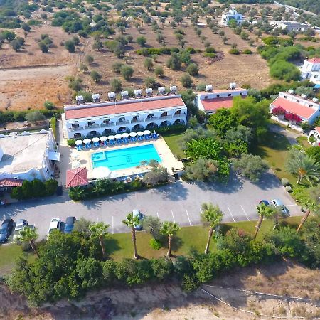 Bare Hill Holiday Apartments Krini Eksteriør billede