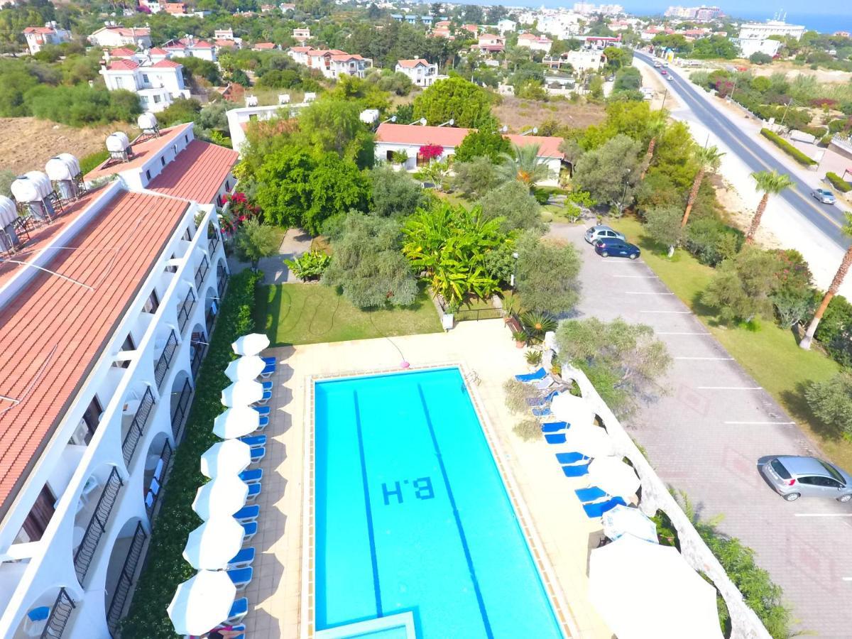 Bare Hill Holiday Apartments Krini Eksteriør billede